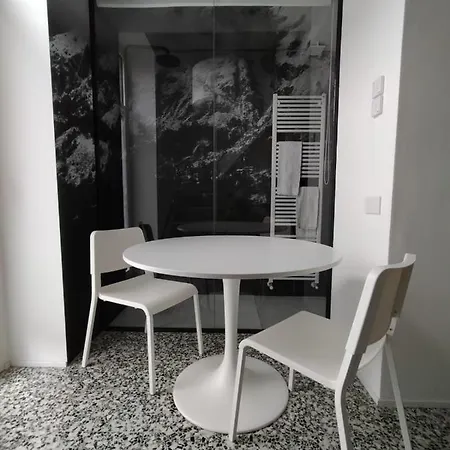Apartment Mandello Amorevole Dimora In